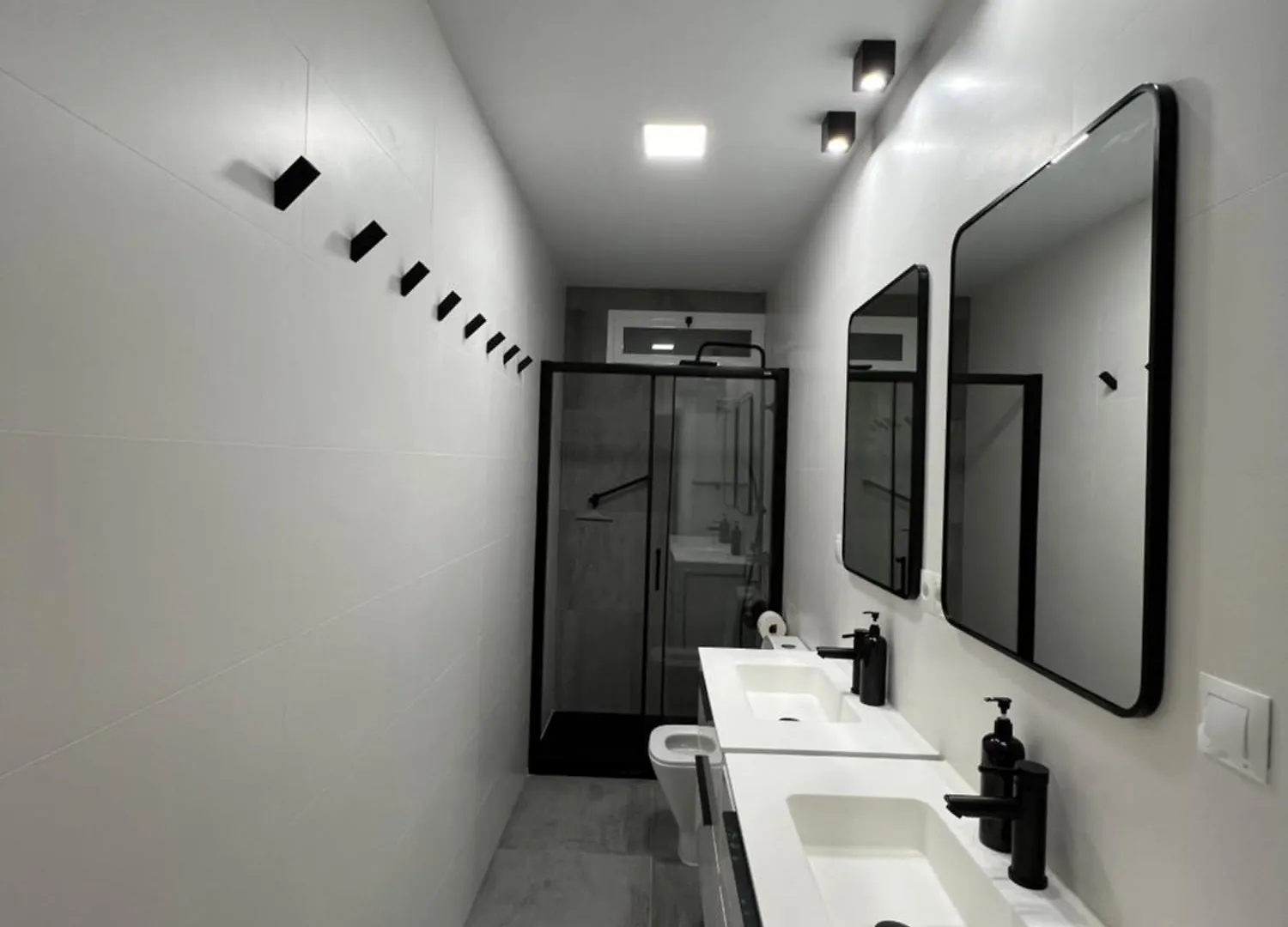 Plaza de la Merced Parking Incluido - S2 Málaga Apartamento